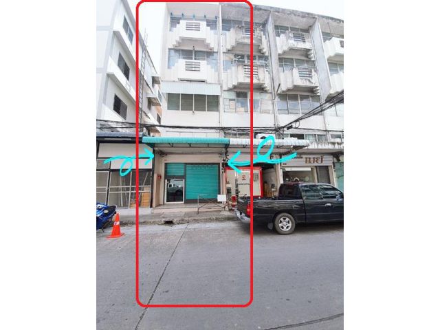 พาณิชย์ 4.5ชั้น ใกล้ BTS เกษตร เสนานิคม 699 เมตร