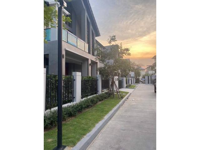 POR1800 ให้เช่าบ้าน บางกอก บูเลอวาร์ด วิภาวดี