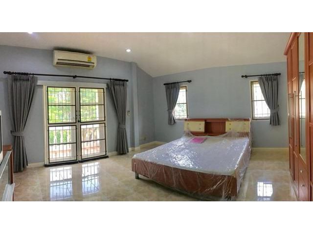 POR1799 ให้เช่าบ้าน หมู่บ้าน ลลิล ถนน สุขาภิบาล5