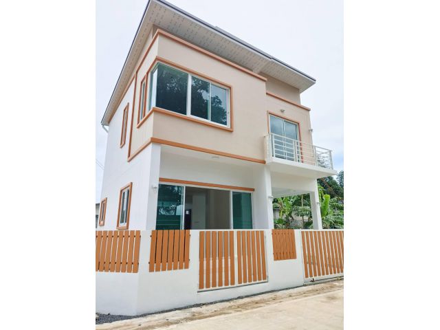 บ้านเดี่ยวสร้างใหม่ ราคาถูก ทำเลดี ใกล้ห้างดัง