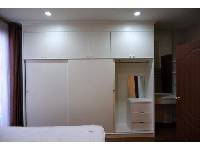 ให้เช่า ทาวน์โฮม 3 ชั้น เวนิส ดี ไอริส วัชรพล