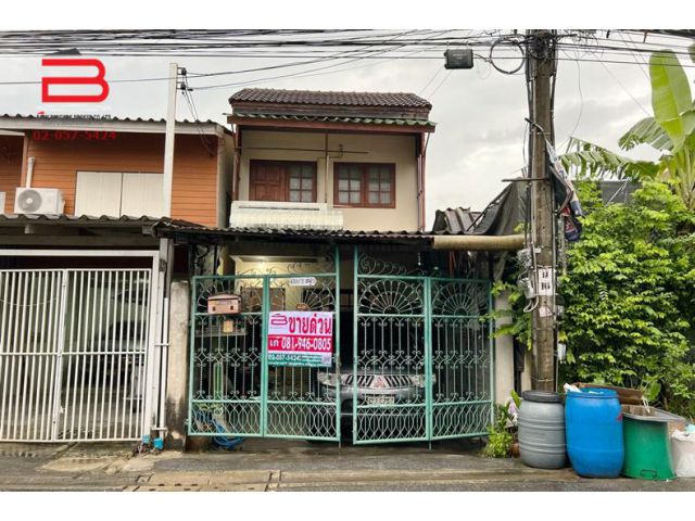 ทาวน์เฮาส์ 2 ชั้น ซ.เทิดราชัน 19 เนื้อที่ 20 ตรว. ถนนวิภาวดี-รังสิต เขตดอนเมือง