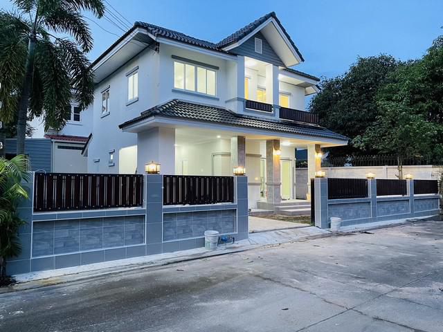 ขายบ้านเดี่ยวรีโนเวทใหม่ หมู่บ้านเปรมวรา ศรีราชา