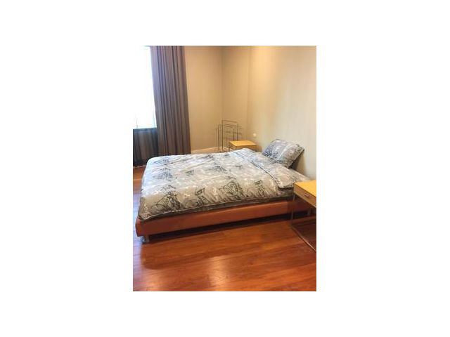 Bright Sukhumvit 24 1 Bed