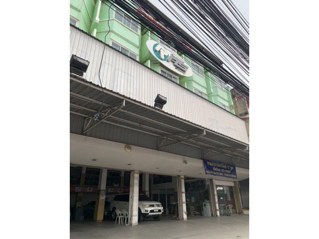 ขาย/เช่า อาคารพาณิชย์ติดถนนใหญ่รามอินทรา กรุงเทพ