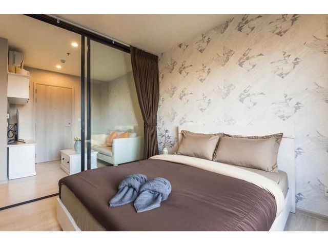 CRB608 for rent Life asoke