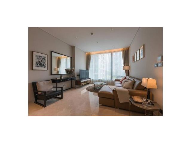 Sindhorn Residence 1 Bed