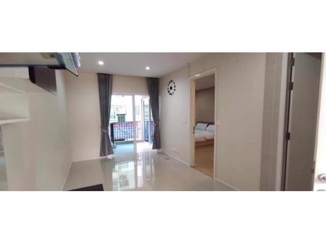 คอนโดต้องการขาย แฮปปี้ คอนโด ลาดพร้าว 101  สุขสันต์นิเวศน์ ซอย 3  คลองเจ้าคุณสิงห์ วังทองหลาง 1 ห้องนอน พร้อมอยู่ ราคาถู