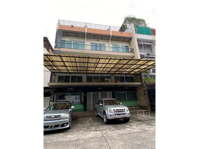 ขายให้เช่าโฮมออฟฟิศ .ถนนจันทน์ ยานนาวา