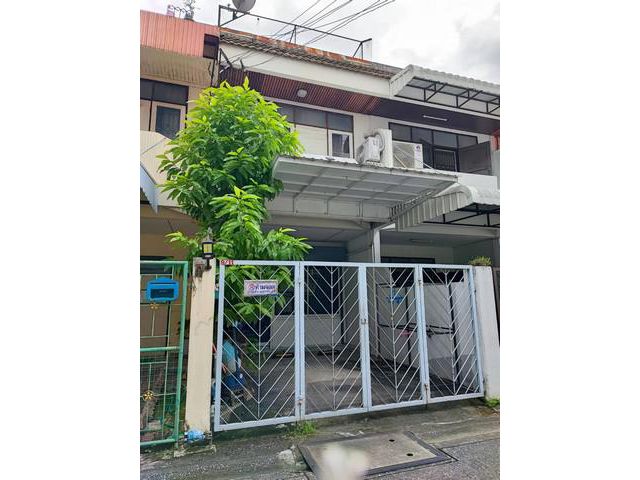ทาวน์เฮาส์ 2ห้องนอน 2 ห้องน้ำ มีดาดฟ้า