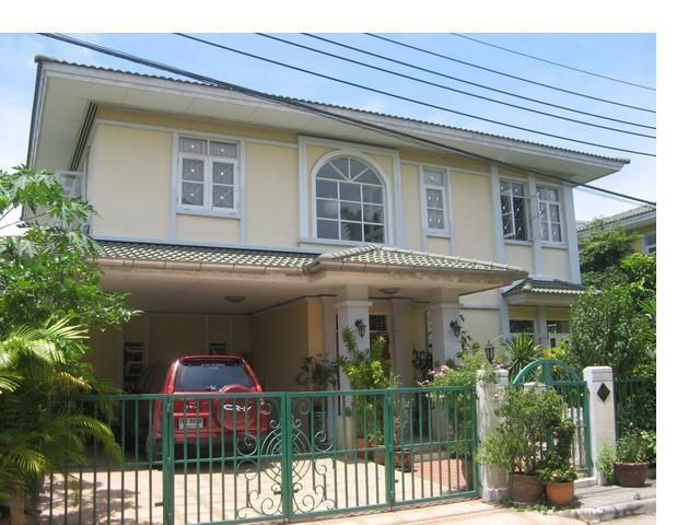 บ้านเดี่ยวเพดานสูงหมู่บ้านลาดพร้าว 1 โยธินพัฒนา11