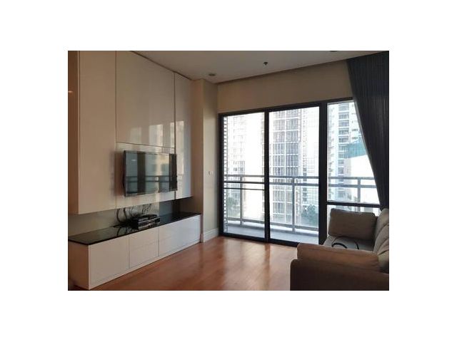 Bright Sukhumvit 24 2 Bed