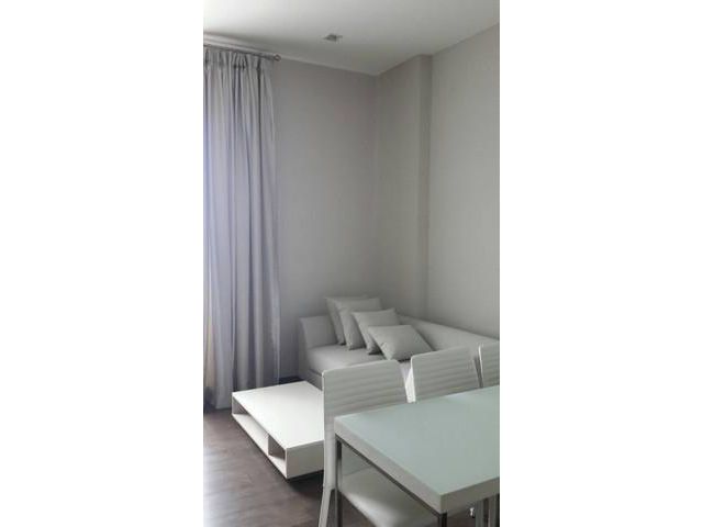 1bed available at Q Asoke near MRT Phetchaburi