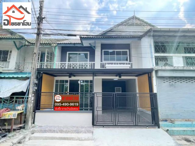 ทาวน์เฮ้าส์ 2 ชั้น 18 ตร.ว. หมู่บ้านพฤกษา14 ถนนวัดลาดปลาดุก​ ปรับปรุงใหม่ บ้านสวย พร้อมอยู่