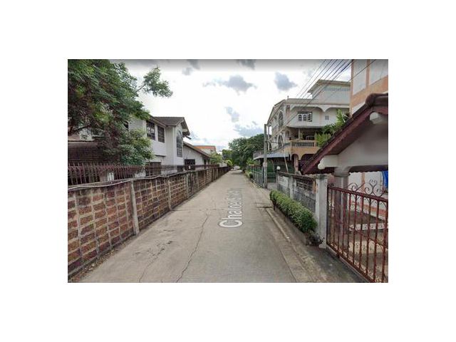 ขายที่ดิน 3-0-62 ไร่ ซ.ศรีนครินทร์ 42  151.44 ล้าน