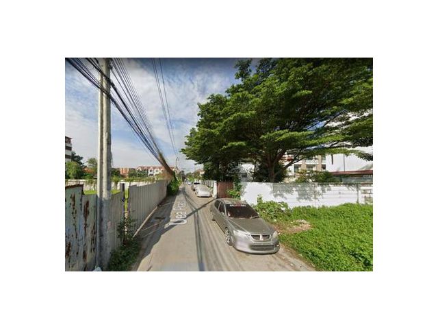 ขายที่ดินนาคนิวาส 48 แยก 14  ขนาด 399 ตรว 42 ล้าน
