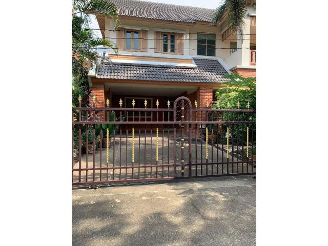บ้านลัดดารมย์ 19 ปิ่นเกล้า , 6 ห้องนอนเฟอร์เต็ม