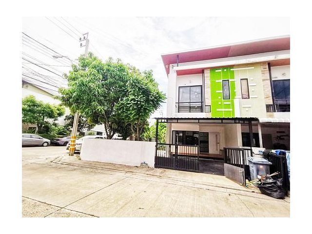 ทาวน์โฮม The ENTER 21ตรว. เขต ประเวศ กรุงเทพ