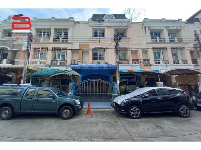 ทาวน์โฮม 3 ชั้น โครงการ ปริญลักษณ์ พระราม 2 เนื้อที่ 17.5 ตรว. ถนนบางขุนเทียน-ชายทะเล เขตบางขุนเทียน