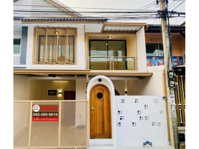 ทาวน์เฮ้าส์ 2 ชั้น 18 ตร.ว. บ้านสวยสไตล์ minimal ทำเลดี ราคาไม่แพง #หมู่บ้านพฤกษา3 #ถนนวัดลาดปลาดุก