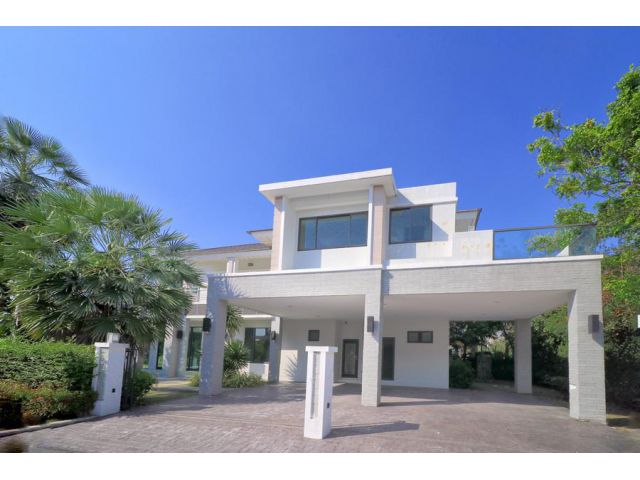 ขายด่วน คฤหาสน์หรู  ม.เพอร์เฟค มาสเตอร์พีซ รังสิต