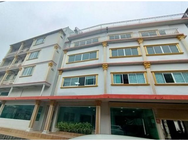 ให้เช่าอาคาร4 ชั้น 3คูหา ลาดพร้าว64 ลาดพร้าว71