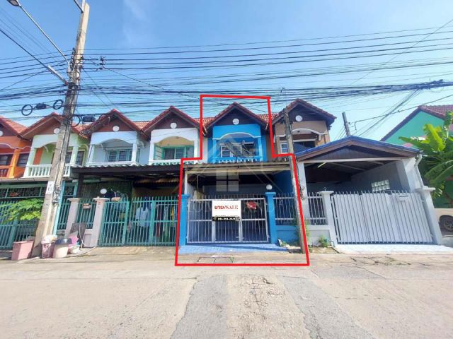 ทาวน์เฮ้าส์ 2 ชั้น แสงบัวทอง วิลล่า