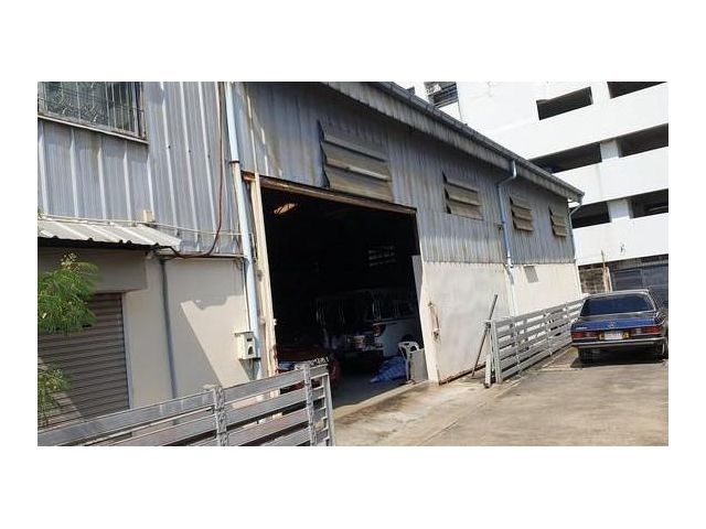 ให้เช่าโกดัง 400 ตรม พัฒนาการ 34 มีออฟฟืศ
