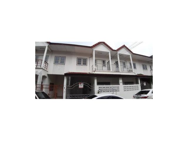 ทาวน์เฮ้าส์ บ้านแก้ววิลล่า บางกอกน้อย กทม.