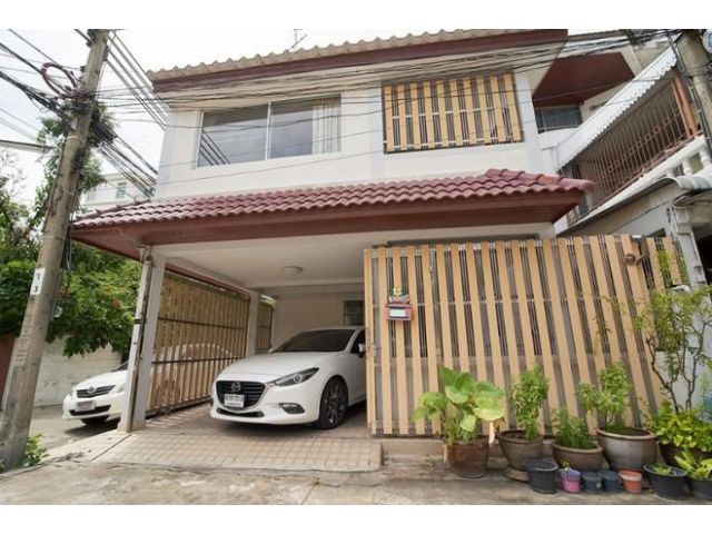 ให้เช่าทาวน์โฮม3ชั้น พระราม3