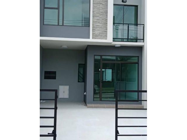 ให้เช่าทาวน์โฮม2ชั้น พลีโน่ รามอินทรา บ้านใหม่