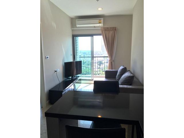 Available Nov 1, at The Crest Sukhumvit 34