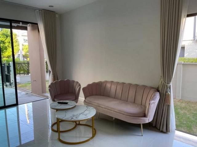 ทาวน์โฮม 3 ชั้น THE Edition พระราม 9 พัฒนาการ