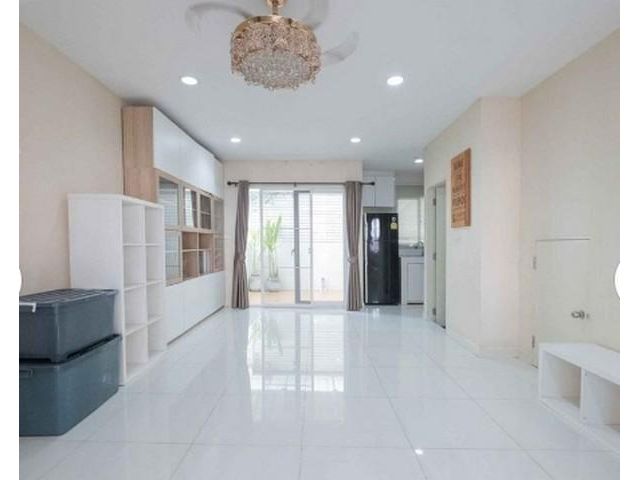 PN26 ให้เช่า ขาย หมู่บ้านบ้านกลางเมือง พระราม 9