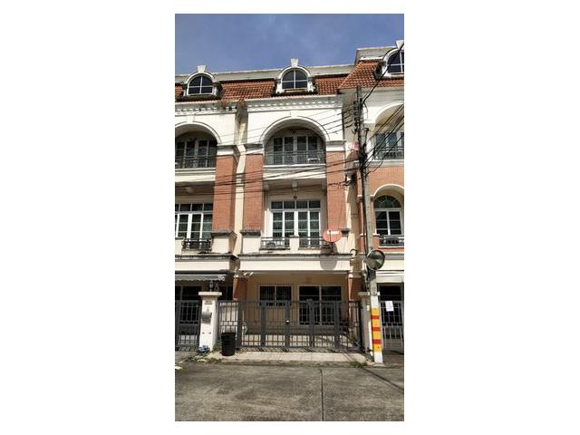 คาซ่าซิตี้ นวลจันทร์ 1 ถ.นวลจัทร์ เขตบึงกุ่ม กทม