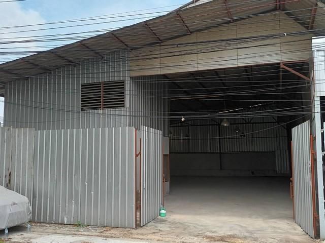 WH0345 ให้เช่าโกดัง ย่านราม 2 ซอยวัดทุ่งเศรษฐี พื้นที่ 240 ตรม ใกล้ตลาดนัมเบอร์วันราม 2