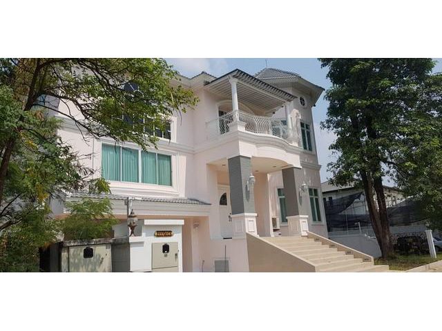 บ้านเดี่ยว 3ชั้น หมู่บ้านเบเวอลี่ ฮิลล์ แจ้งวัฒนะ