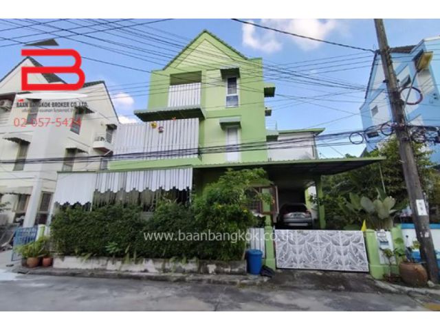 บ้านแฝด แสงอรุณ เนื้อที่ 35 ตรว. ถนนศรีนครินทร์ เขตประเวศ