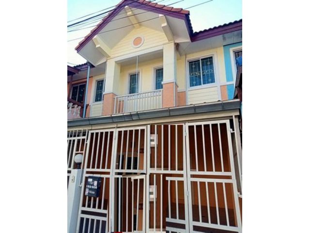 บ้านเภสัช ตลาดพรธิสาร คลอง 10 ธัญบุรี ขายทาวน์เฮาส์ถูกสุด