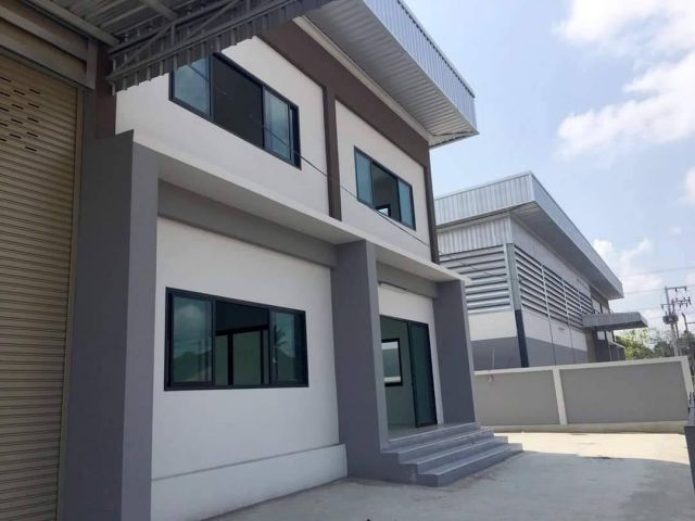 L92 ขาย-ให้เช่า โรงงาน 700 ตรม. 274 ตรว. อำเภอเมือง สมุทรสาคร ขอ รง.4 ได้ ค่าเช่าถูก พร้อมอยู่