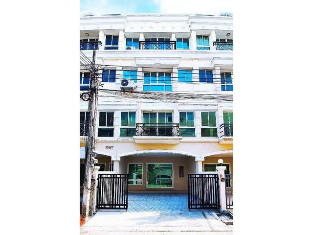 ให้เช่าทาวน์โฮม แกรนด์ เดอ วิลล์ ศรีนครินทร์42