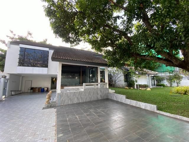 ให้เช่าบ้านเดี่ยว บ้านรีโนเวทใหม่ ซอยลาดพร้าว18