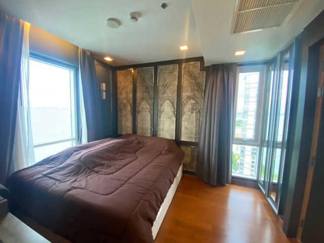 For rent The Palm wongamat beach front 144 Sq.m direct sunset 38M (S03-1084)