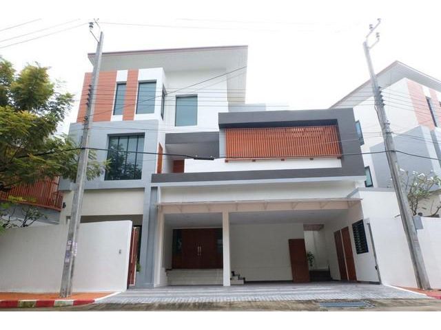 ขายบ้านเดี่ยวหมู่บ้านกฤษดานคร21 บางนาตราด กม.6