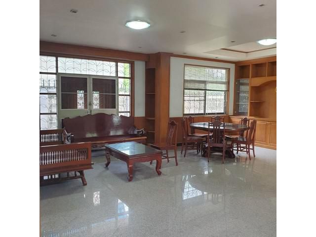 Single house for rent around Ladprao93