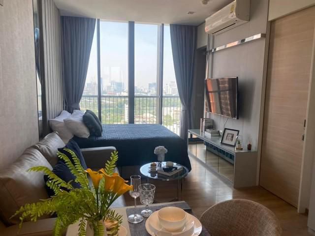 A beautiful unit available now!!! at Park 24