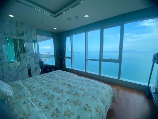 ขาย คอนโด The Palm  wongamat beach Front Pattaya Beach 98 Sq.m 18M (S03-0936)