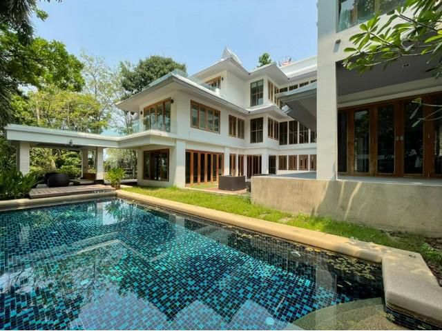 ขายบ้านเดี่ยว 3ชั้น บนหาดวงศ์อมาตย์ นาเกลือ พัทยา