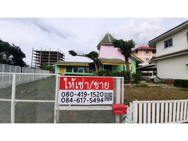 บ้านให้เช่าเหมาะสำหรับทำค่าเฟ่ หรืออ๊อฟฟิศสำนักงาน