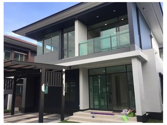 ให้เช่าบ้านเดี่ยว 2 ชั้น เศรษฐสิริ-กรุงเทพกรีฑา
